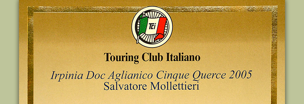 Vini Buoni d'Italia: Honorable mention Irpinia DOC Aglianico 